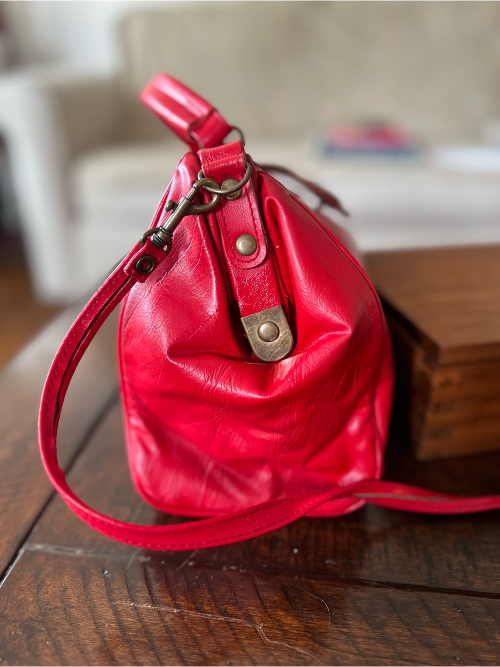 Vintage Capezio Red Leather Doctor Bag Satchel Crossbody Top Handle Purse - Picture 3 of 12
